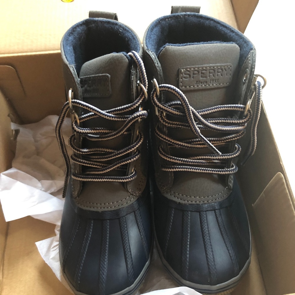 Sperry Boy's Bowline Boot Ankle, Navy/Grey, 11 M US Little Kid